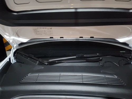 Teslahubs™ Frunk Guard: Leakage and Dust Protection customer photo