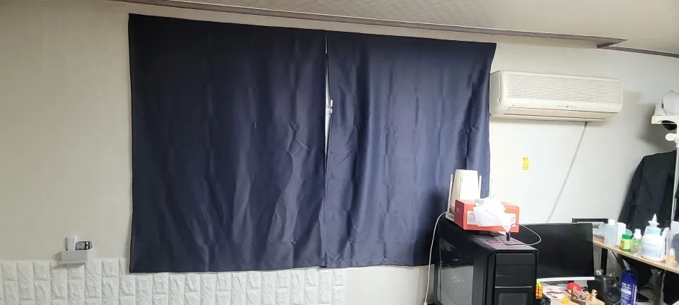 Convenient No Drilling 99% Blackout Bedroom Bay Windows Modrn Short Curtains photo review