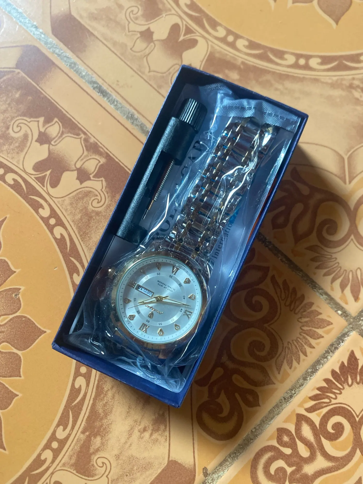 POEDAGAR Luxury Watch for Men photo review