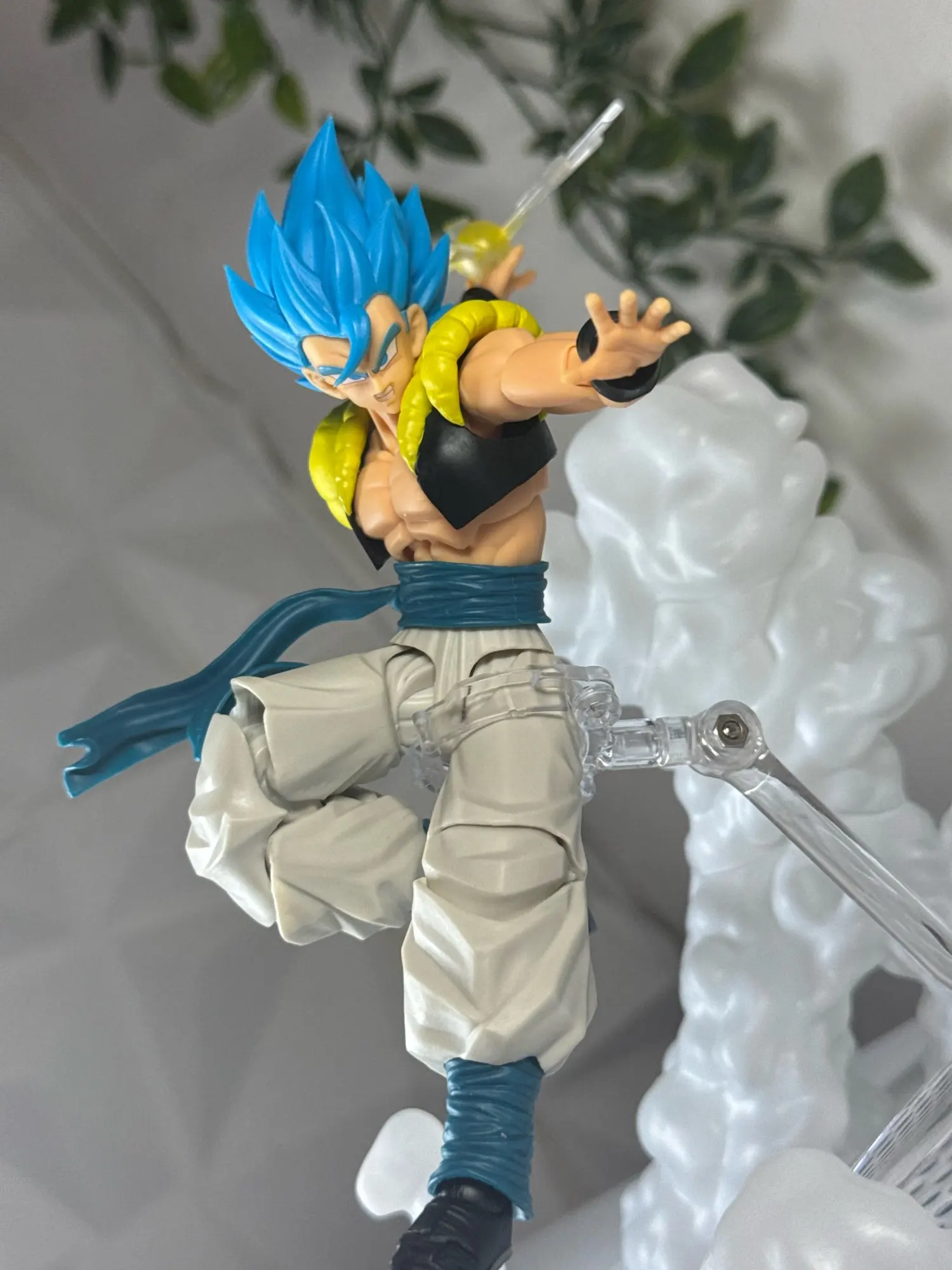 Tonsenarttoys Kamione Dragon Ball Z SHF Super Saiyan Blue SSJ Son