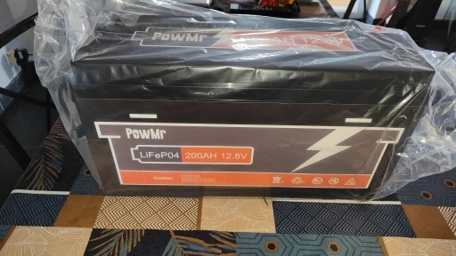 PowMr 300AH 200AH 150AH 100AH Lifepo4 Battery 12V 24V Battery Packs Solar Lithium Battery Rechargeable BMS Grade A 6000+ Cycle photo review