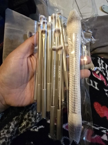 MAANGE 20pcs Makeup Brush Set – Dual-Ended & Multi-Use photo review