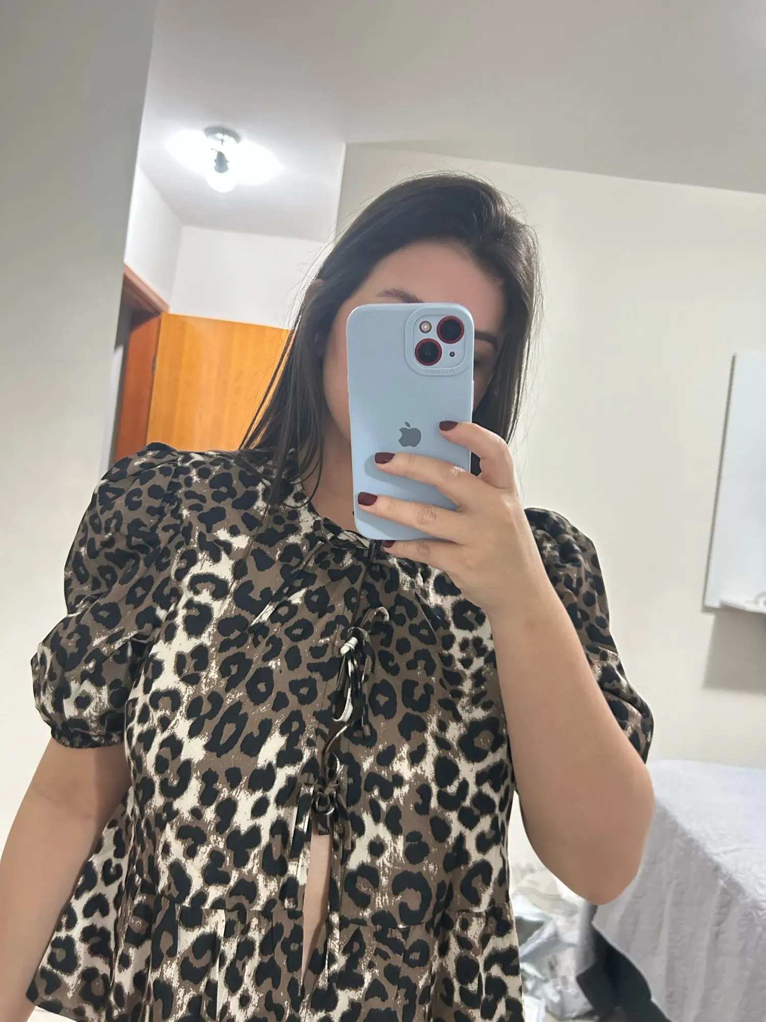 Women’s Puff Sleeve Bow Lace Blouse photo review