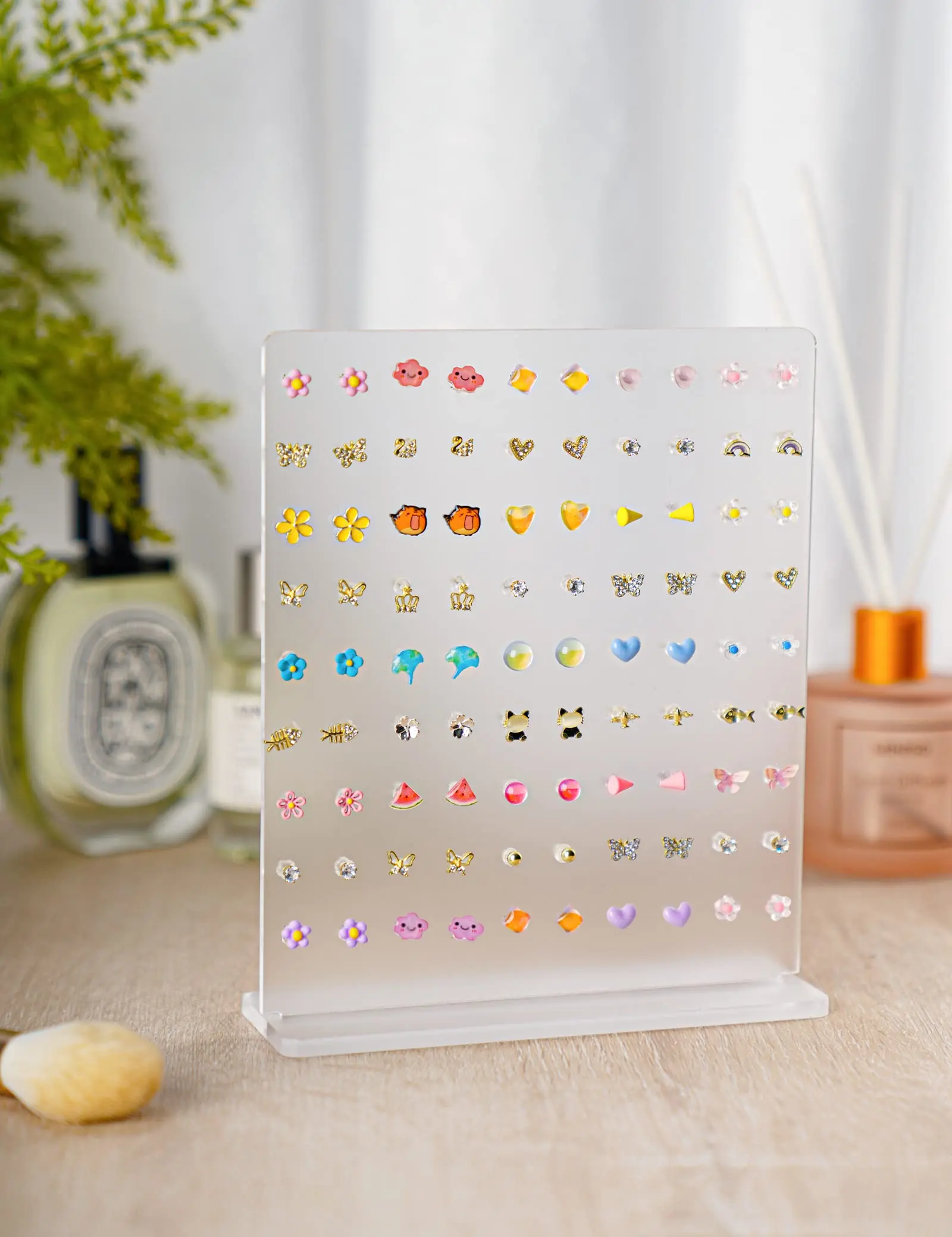 Walbest PP Earring Studs Holder Organizer Display Screen Stand, Foldable  Jewelry Hanger Hanging Necklace Earrings Bracelets Storag - Walmart.com