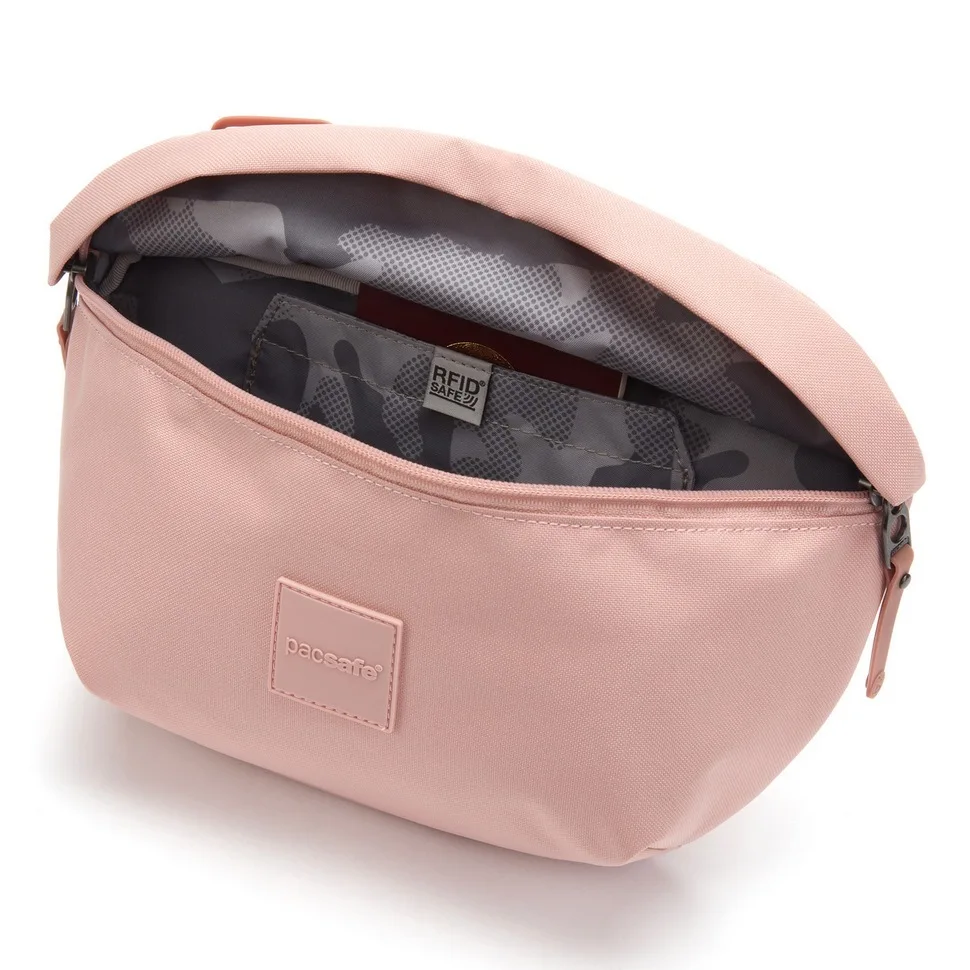 Рисунок 6 - Сумка поясная Pacsafe Go Sling