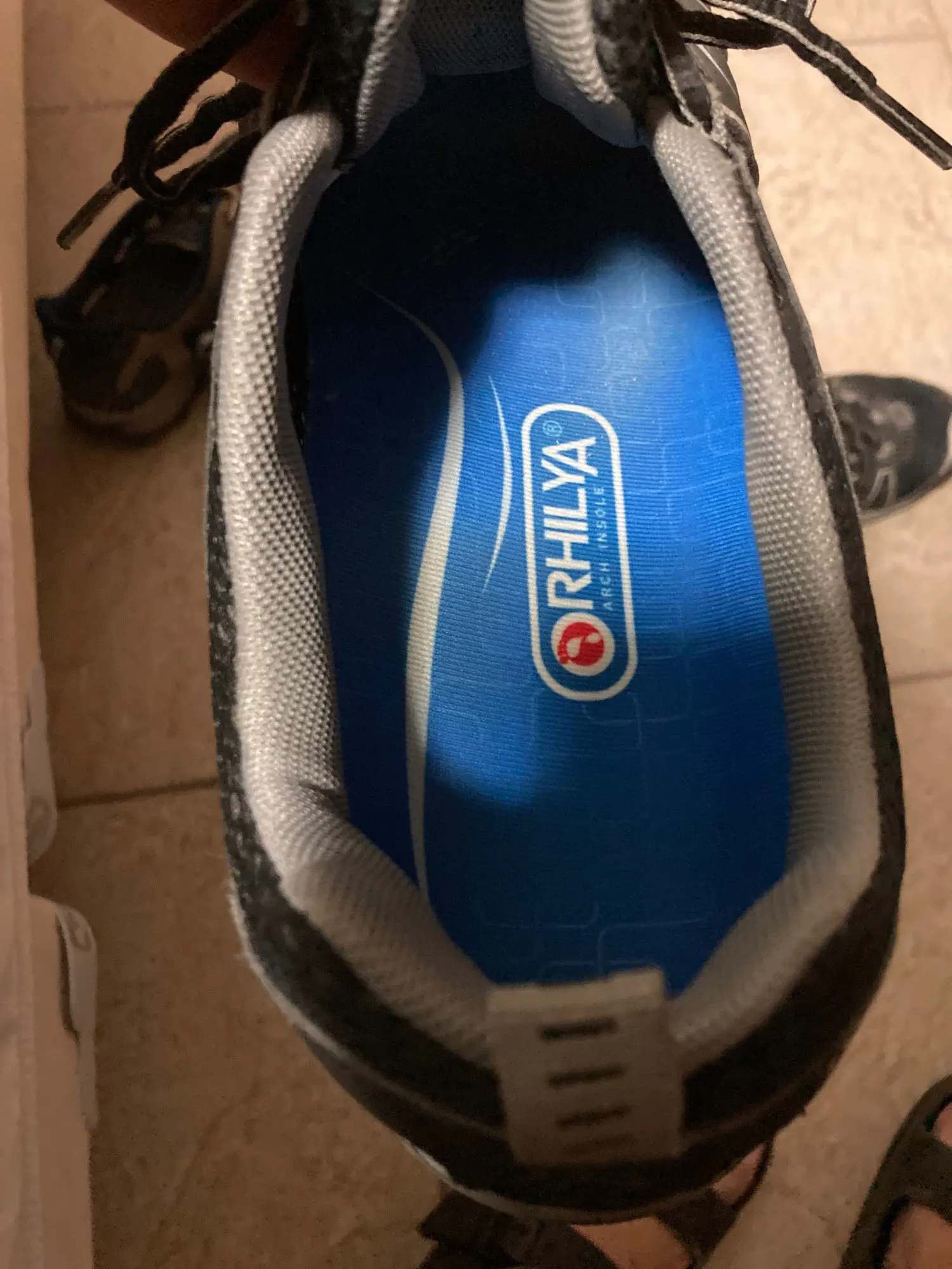ComfortMax: Flat Feet Insoles for Long-Lasting Pain Relief photo review