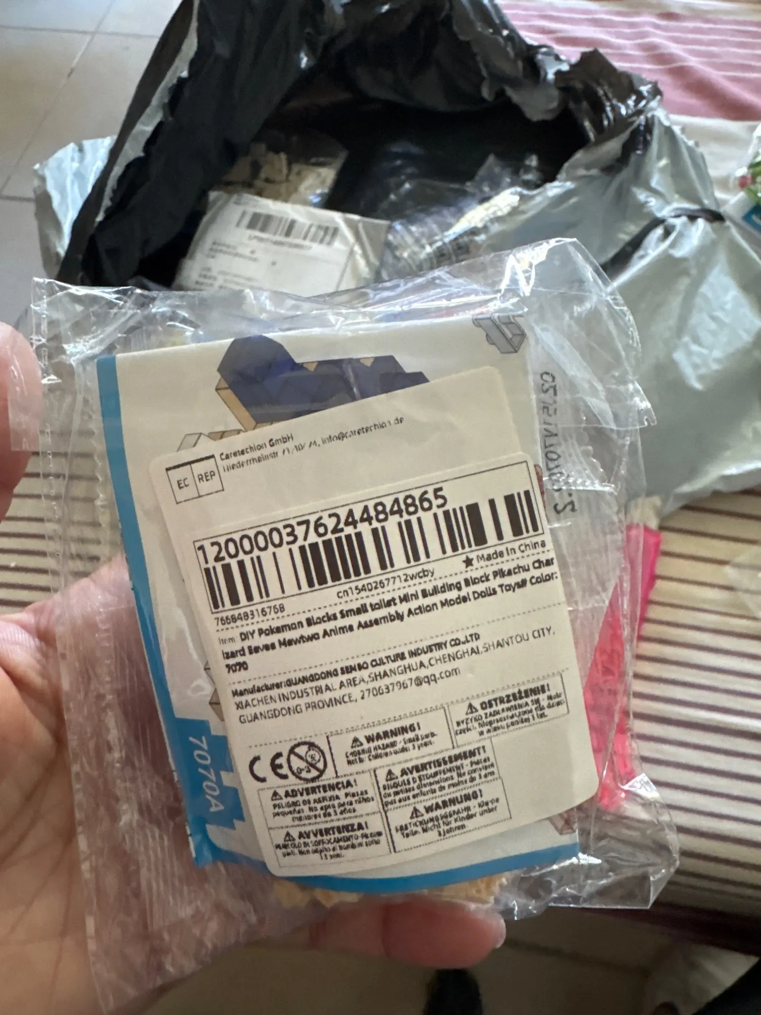 DIY Pokemon Blocks Small Cartoon Mini Building Block Pikachu Charizard Eevee Mewtwo Anime photo review