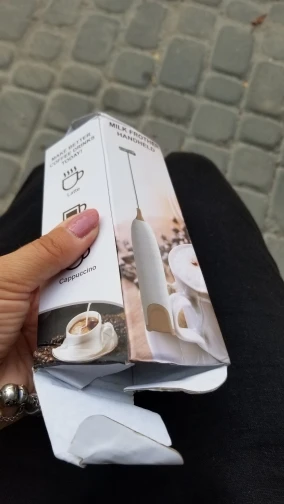 Froth Master: Electric Milk Frother for Perfect Coffee Bliss photo review