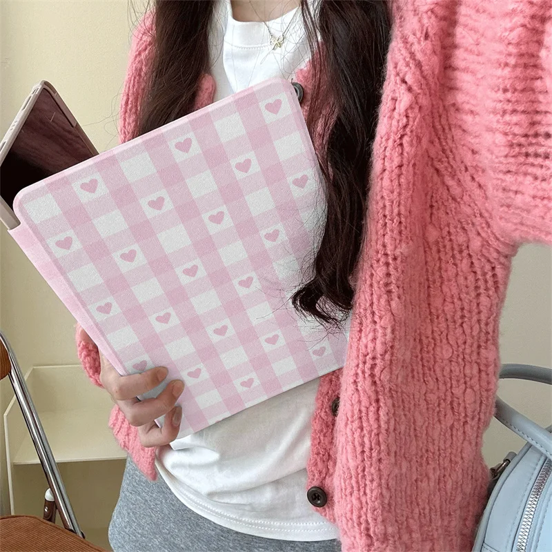 Chic Pink 360° Rotating Tablet Case - Fashion Love Edition