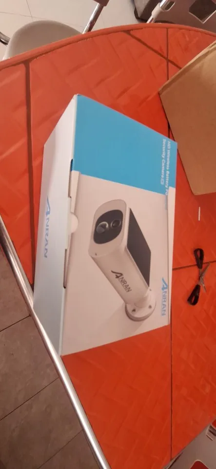 Lorex 2K Spotlight Indoor/Outdoor Wi-Fi Security Camera (32GB. Cloud-Enabled) photo review