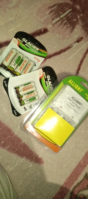 Kit Carregador De Pilhas E Pilhas Recarregáveis AA AAA - Neverdie Store photo review