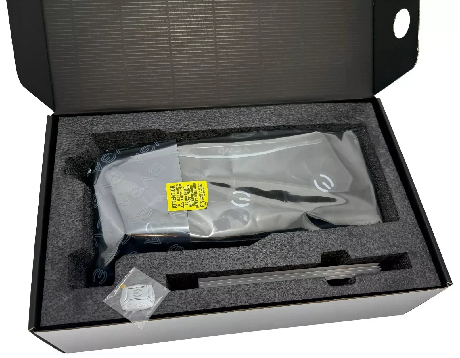 Is an Used EVGA RTX 3090 FTW3 Ultra the Right Choice for AlienWare  Enthusiasts?