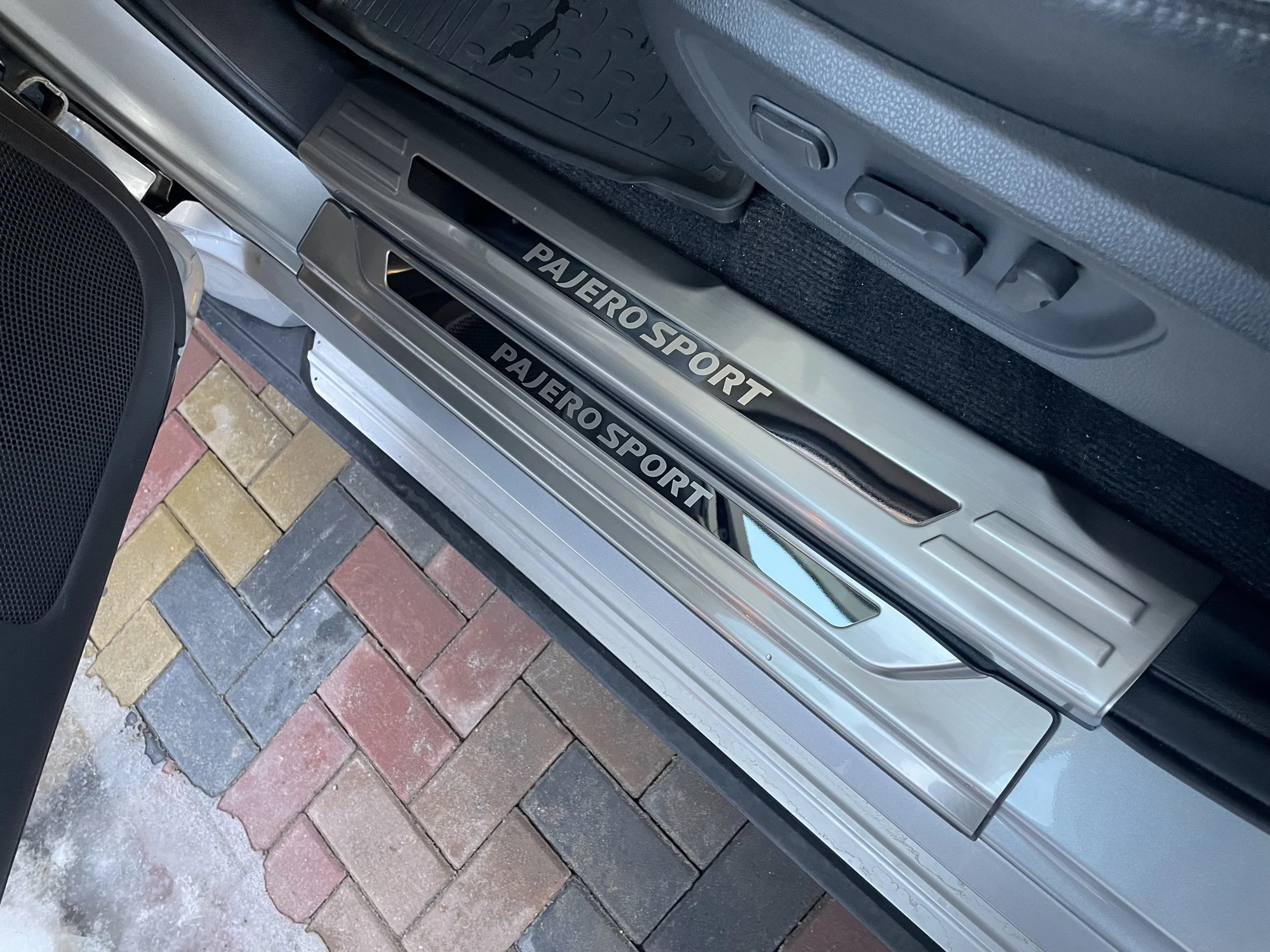 Накладки митсубиси паджеро спорт