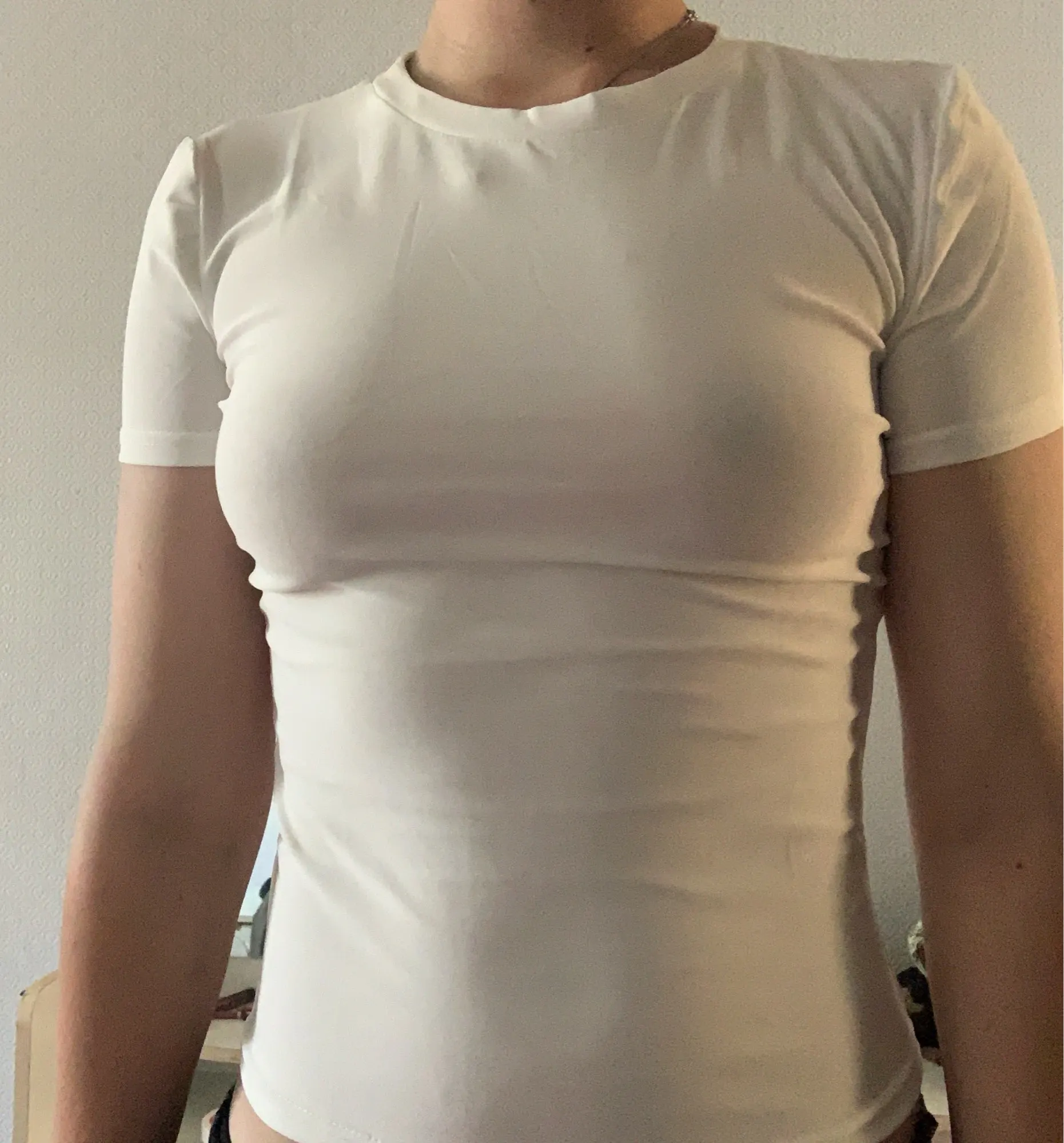 Luxe Polyester O-Neck Tee - Slim Fit Summer Essential photo review