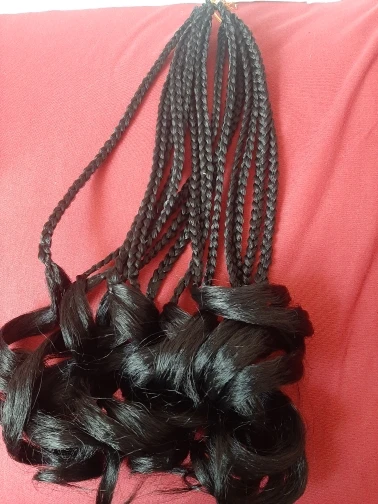 Franska lockar Syntetiska gudinna boxflätor Virkat hår Löst vågflätningsförlängningar Spirallockar för svarta kvinnor photo review