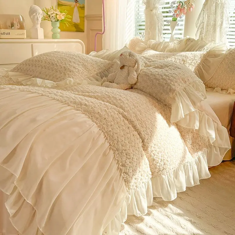 

Top Luxury White European Bedding White Ruffle Comforter cover White Bedding Holiday Bedding Lace Rose Bedding Set