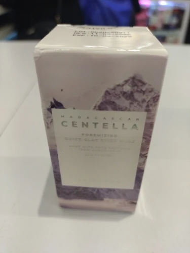 Hoygi Centella Asiatica Clay Mask Stick Soothing Calming Detoxifying Hydrating Anti-irritation photo review