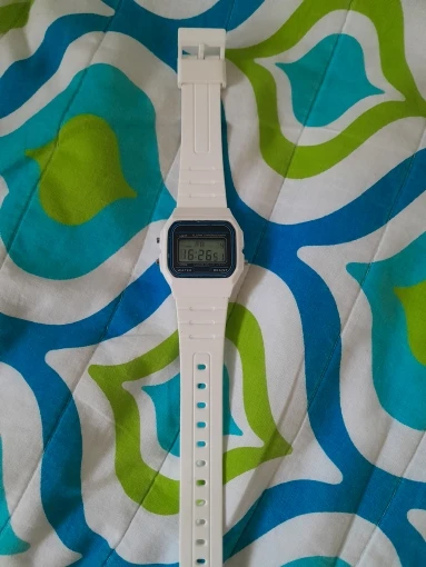 Sport LED Digital Watches for Men Simple Small Square Dial Electronic Watch Silicone Band photo review