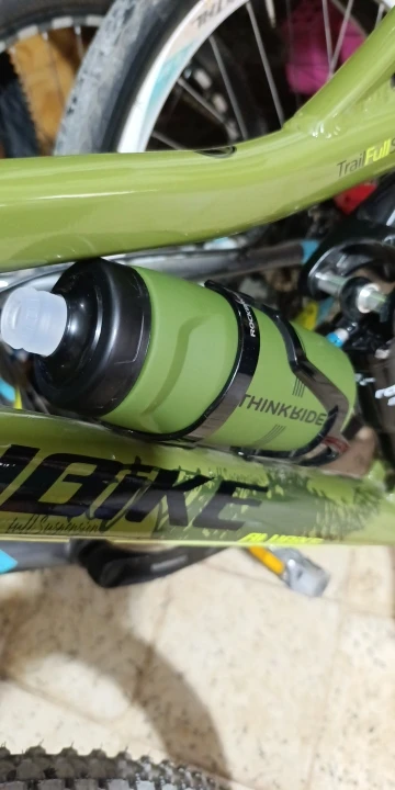 Bicycle Water Bottle Large Capacity 750/620ml for MTB & Road Cycling photo review