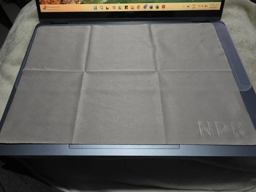 Microfiber Dustproof Protective Film For Laptop 13/15/16 Inch Laptop Screen Cleaning Cloth Notebook Palm Keyboard Blanket photo review