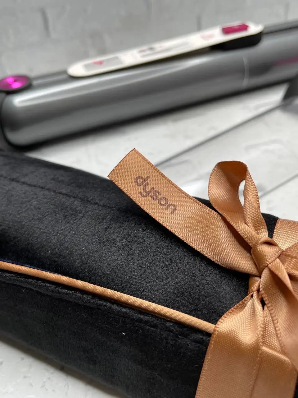 Рисунок 5 - Выпрямитель для волос Daison HS03 Сorrale