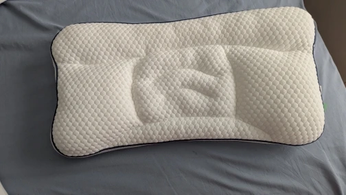 LUNOVA® | Coussin ergonomique pour enfant