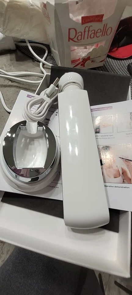 360° GlowPro – 3-in-1 RF-Heizung & EMS Gesichtsmassagegerät für straffe, jugendliche Haut photo review