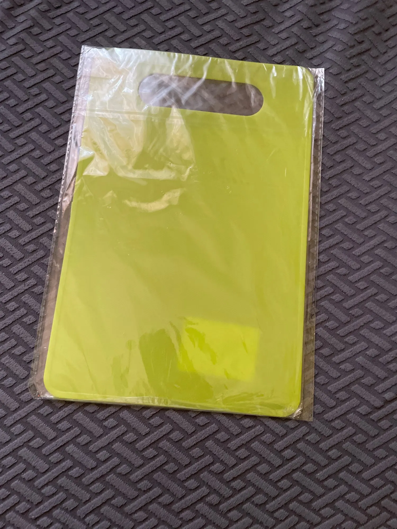 Creative PP Square Chopping Board, Non-Slip Vegetable & Fruit Cutting Board photo review