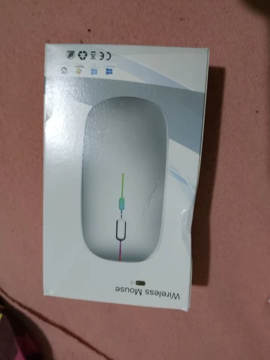 Wireless Bluetooth 2.4GHz RGB Mouse Rechargeable Silent photo review