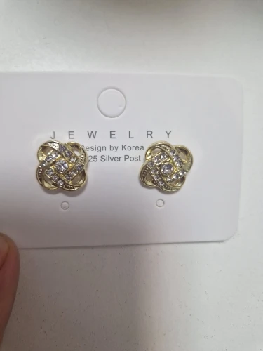 Light Luxury Zircon Stud Earrings photo review