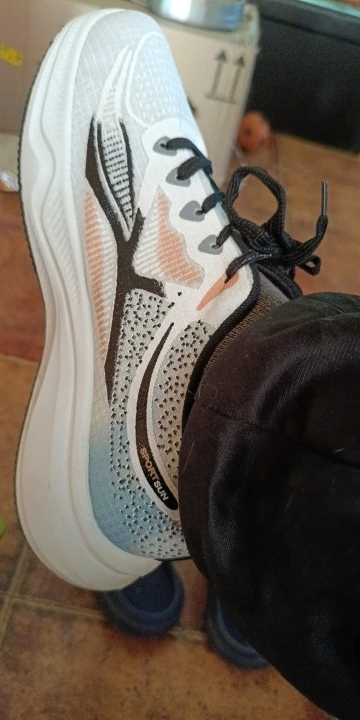 New Running Shoes Summer Tenis Masculino New Fitness Test Middle School Students Bounce Cushioning Sneakers Men's Shoes