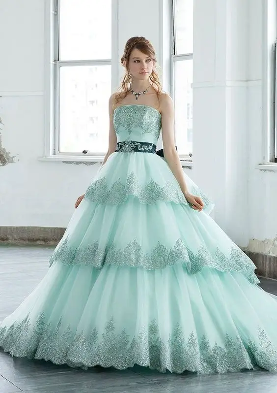 

Fanshao wd681 Sweet 16 Ball Gown Quinceanera Dresses Strapless Tiered Sash Birthday Princess Party Dress