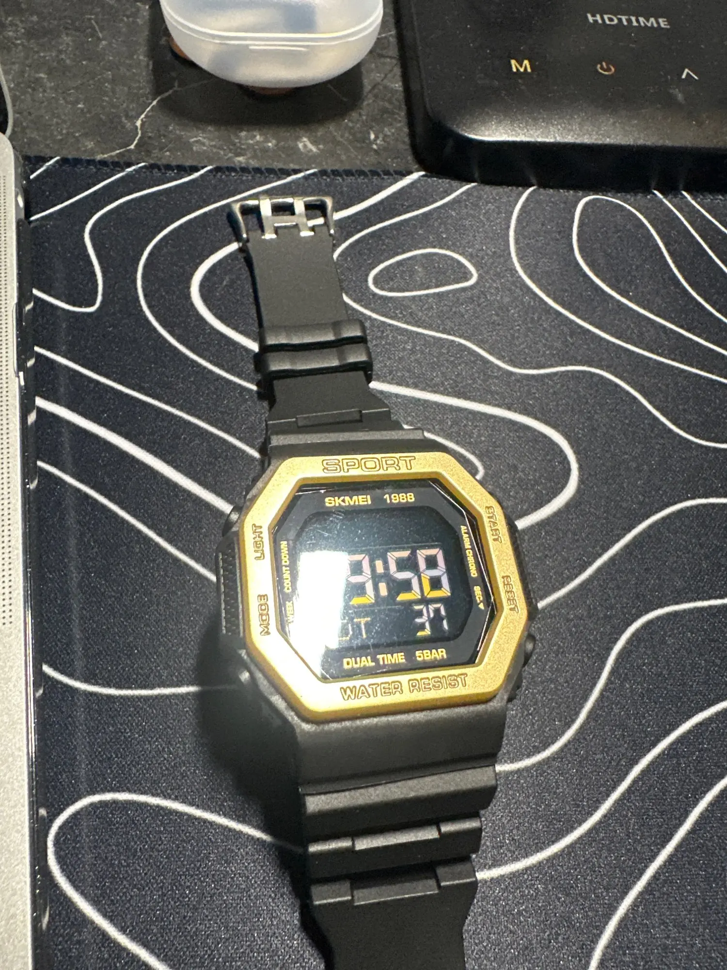 SKMEI 1988 Digital Sport Watch for Men - LED, Waterproof photo review