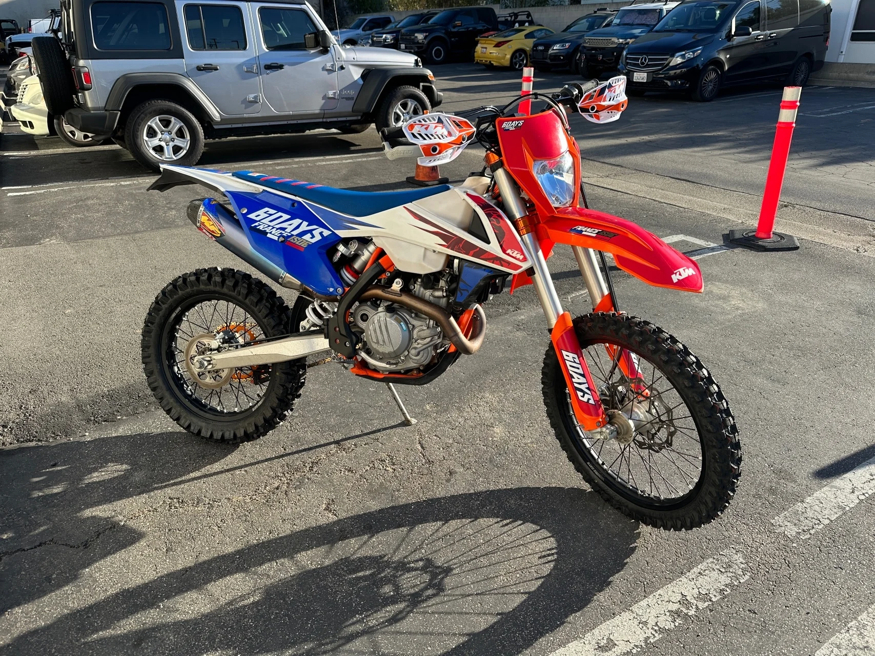 

BRAND NEW AR Moto X Electric Motorcycle .