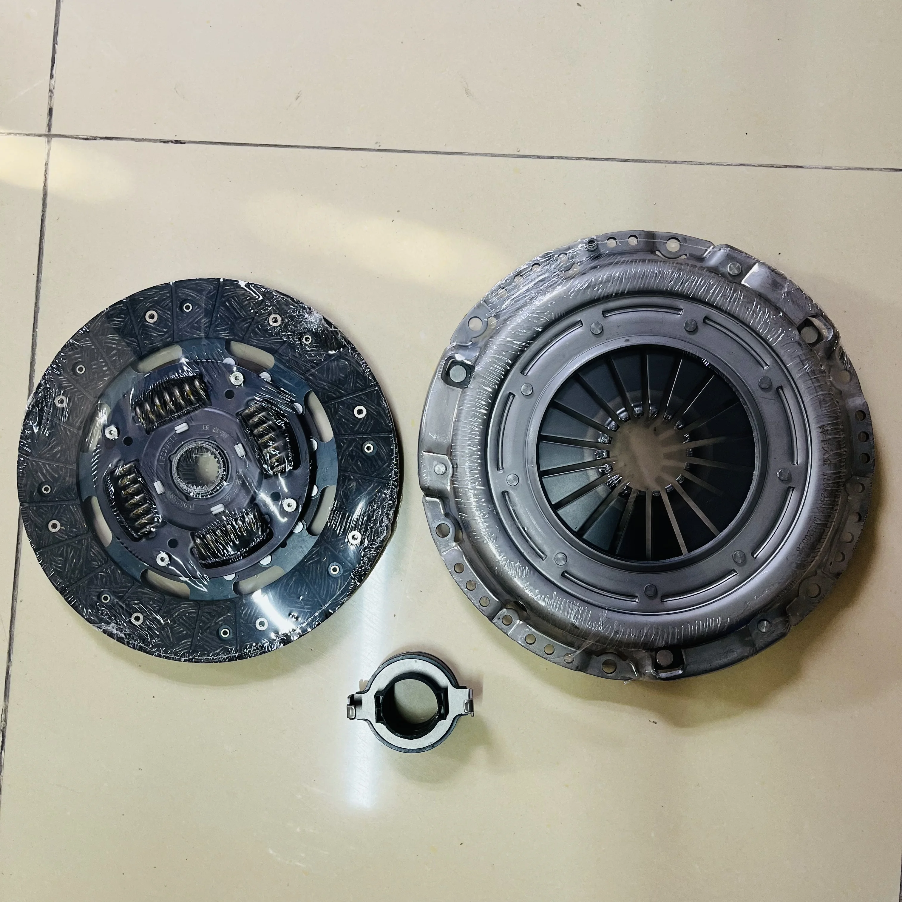 5-Speed Clutch Kit set for MAXUS LDV V80 2.5T C00066025 C00066026 C00049939