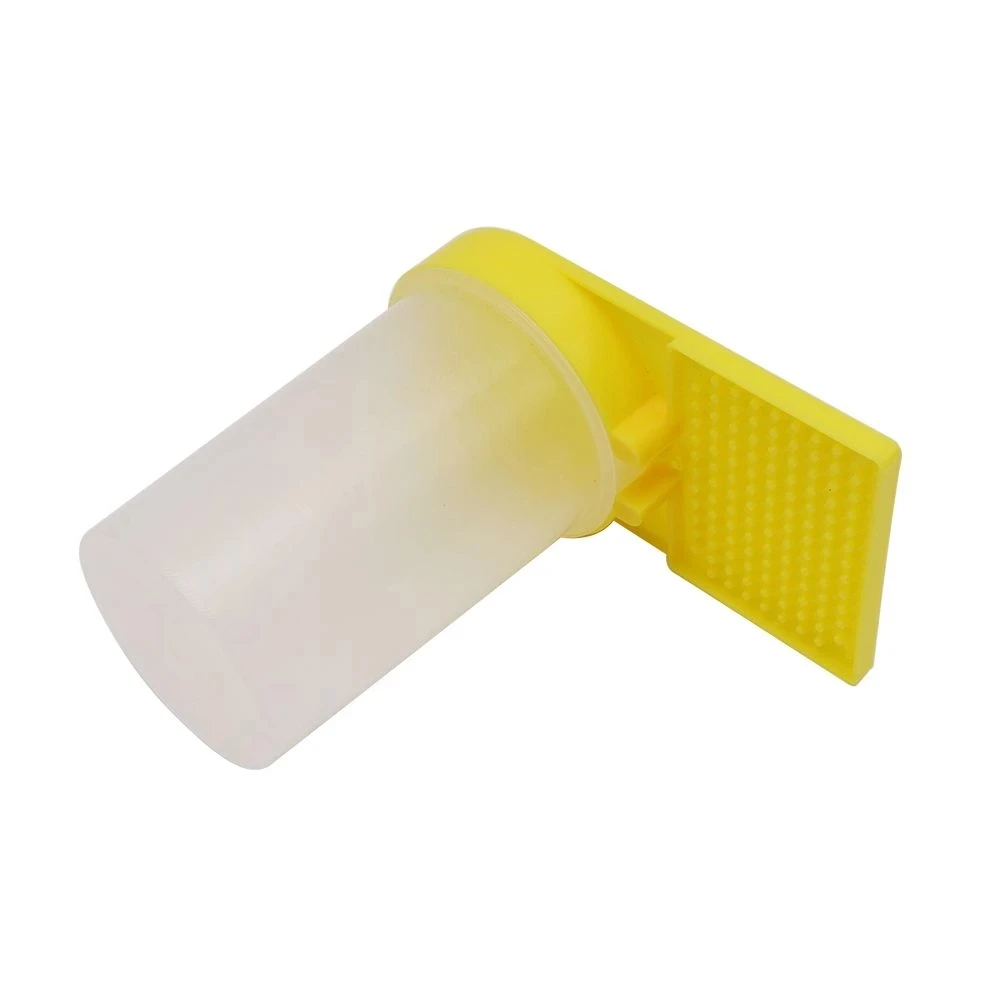 Apiculture Hive Bee Feeders Beehive Nest Door Drinker Plastic Drinking Water Feeding Cup 1 Set beekeeping tools beekeeping accessories bees water feeder