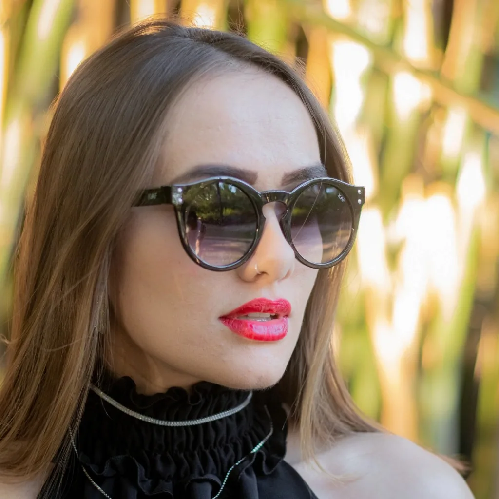 Óculos Escuros de Sol Redondos Femininos Grande Redondo Moda Verão 2023 Fashion Festas Praia - Entrega Rápida Para Todo o Brasil