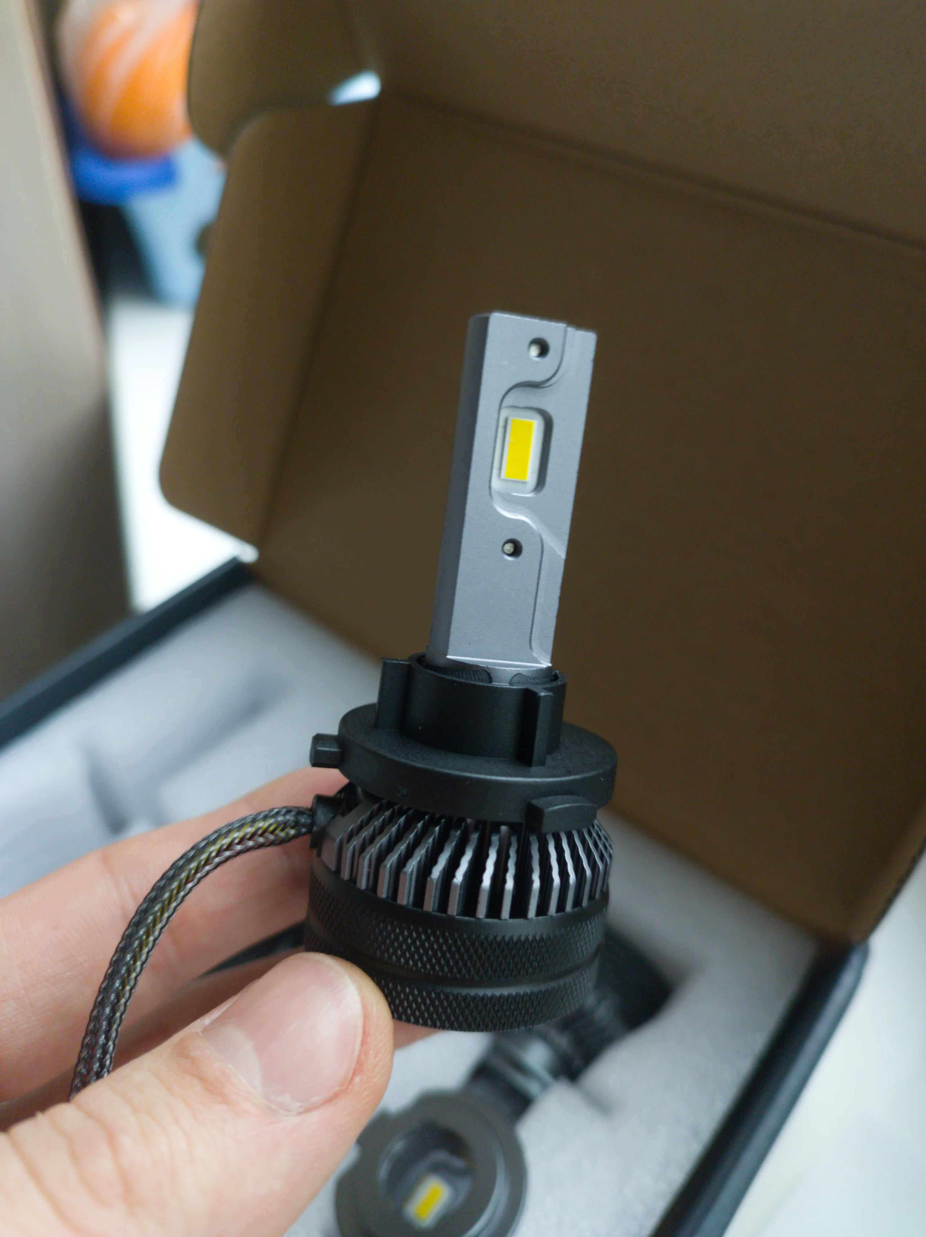 Led лампы dawnknight. Led лампы h11 на киа сид 2013. k5c 40w в рефлекторе. kia ceed sw 2025 лампы. лампочки киа сид 2019 года поворотники.