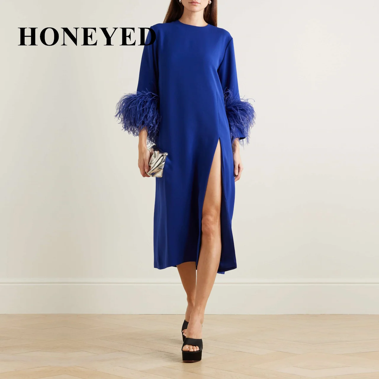 

HONEYED 2023 O-neck Tea- Length Long Sleeved Blue Feather Dress Slit Party Dress Formal dress Autumn Evening Party In Daily Life