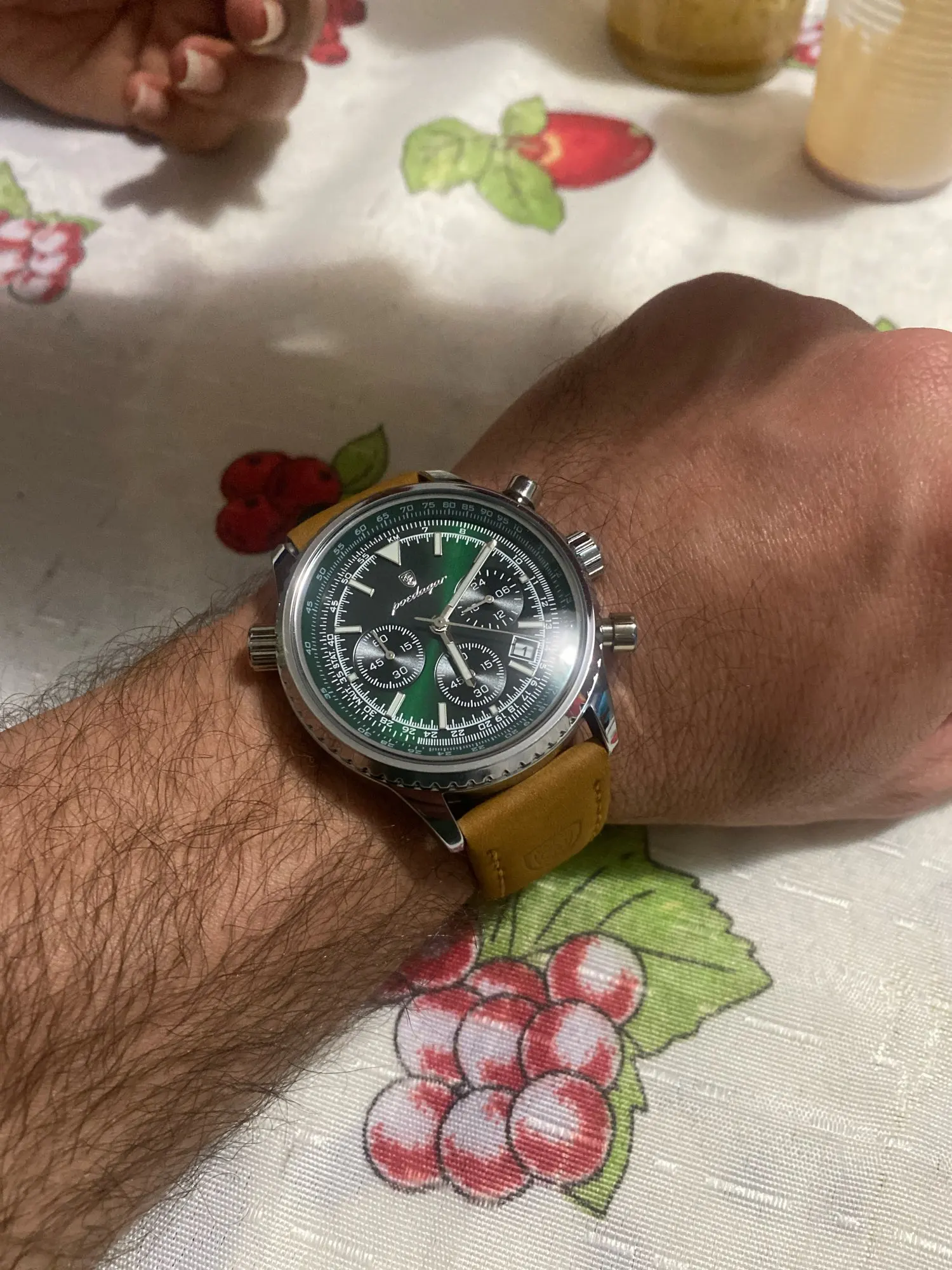 POEDAGAR Luxury Man Watch Quartz Waterproof Luminous Date Chronograph Leather Men Wristwatch Military Sports Men's Watches Reloj