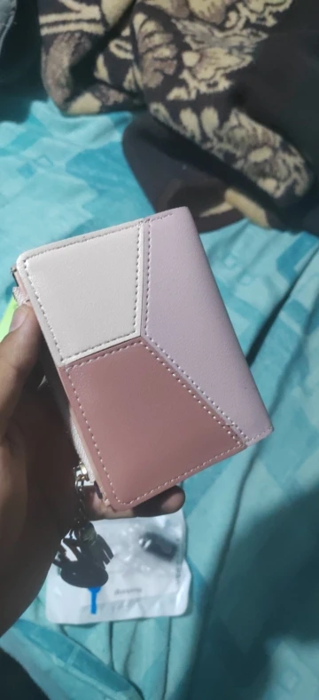 Women's PU Leather Wallet photo review