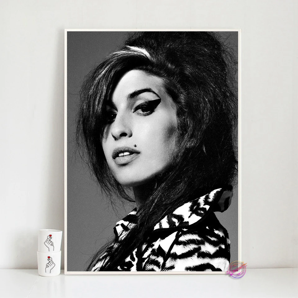 Sygeplejeskole Kostume krone Wall Poster Amy Winehouse | Pictures Singers | Poster Music | Wall Art -  Poster Music Star - Aliexpress