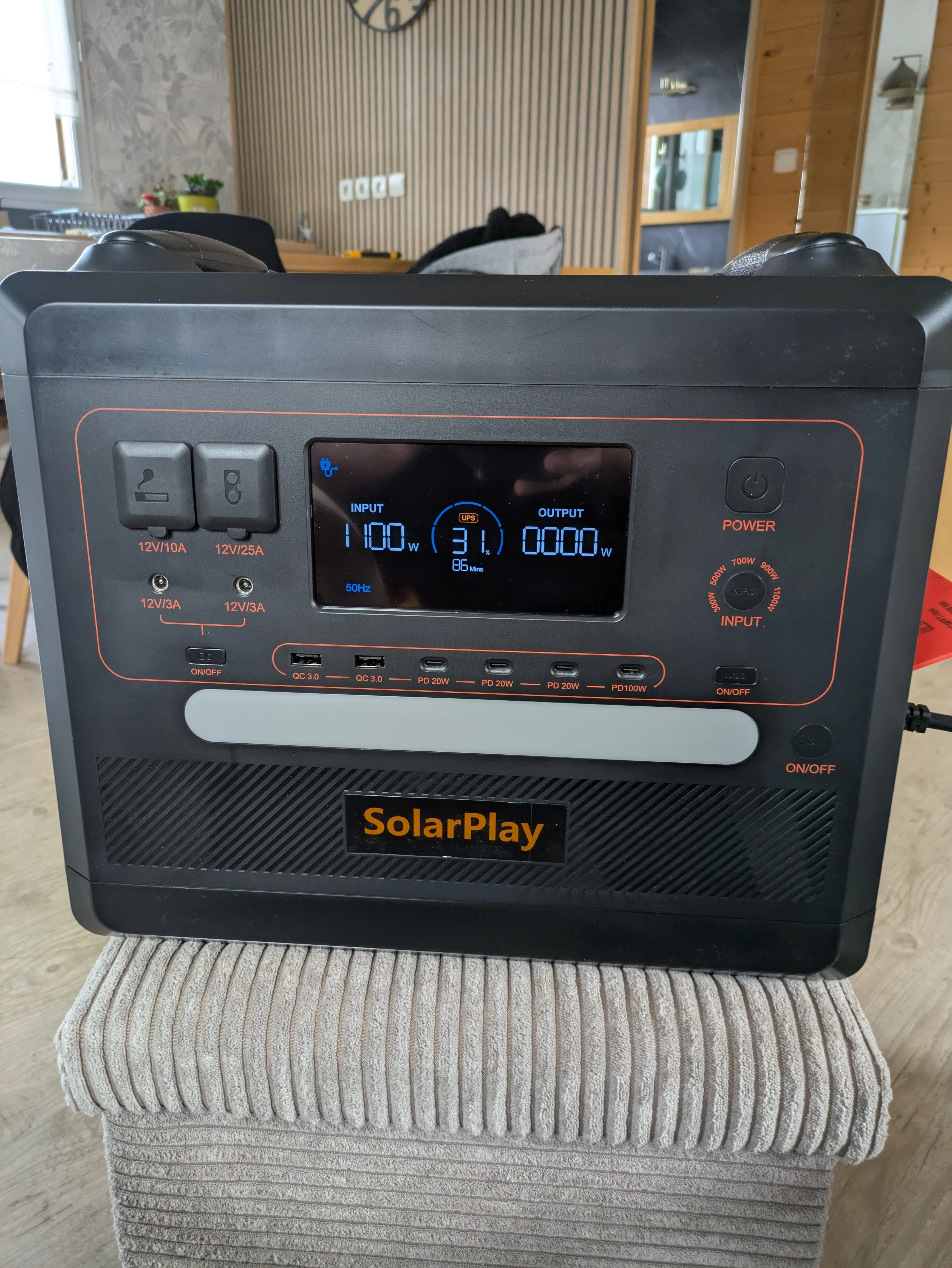 SOLARPLAY Q2501 Q2402M Portable Power Station 2160WH 2304WH LiFePO4 Battery with 2400W/2500W (4800W Peak) Solar Generator photo review