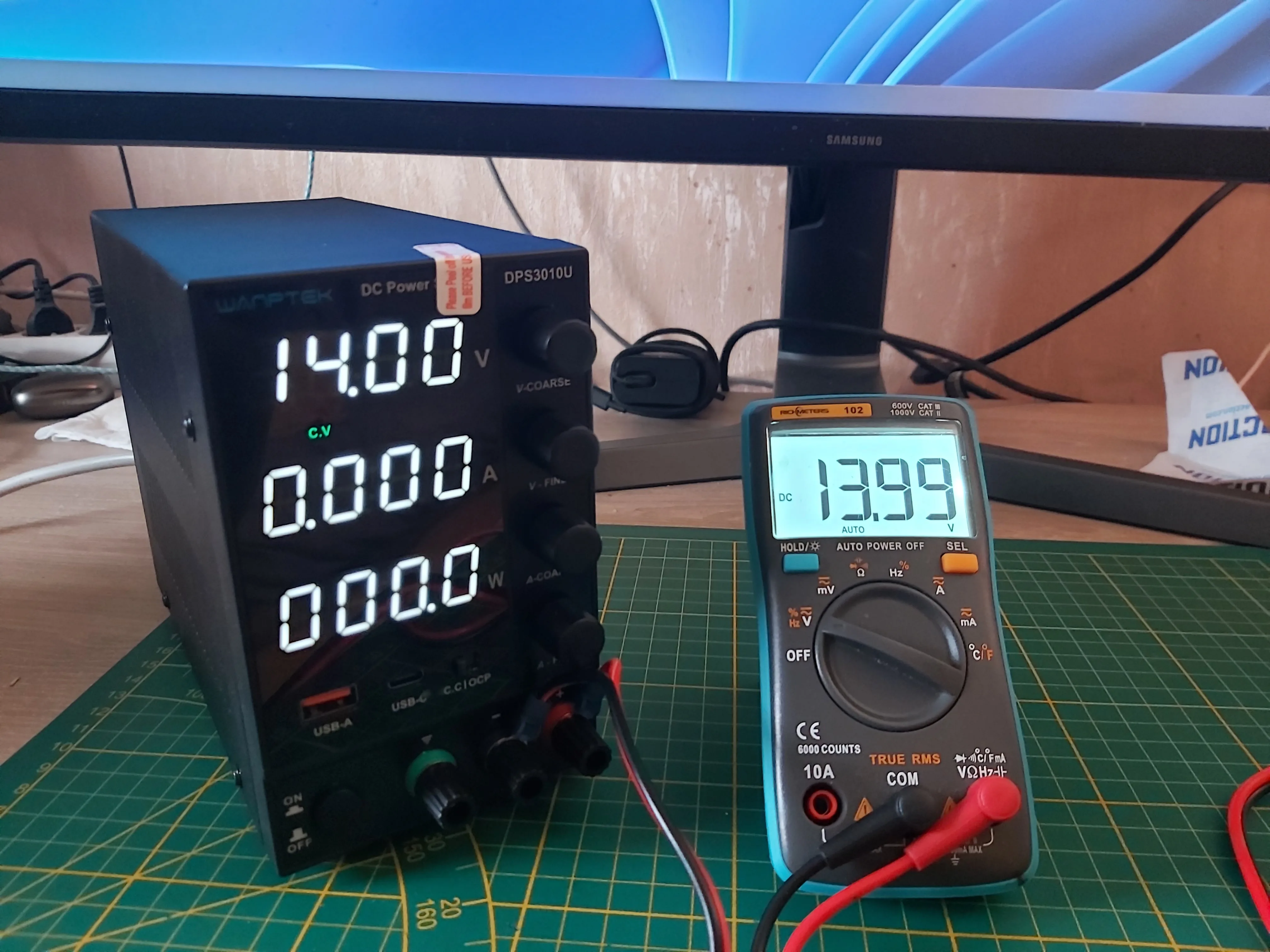 Adjustable DC Power Supply 30V 5A 10A 60V 120V 3A LaboratoryBench Power Source Switching Stabilized LCD Power Supply regulator photo review