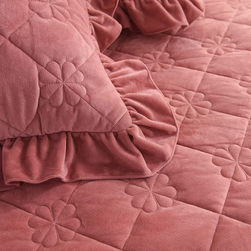 Рисунок 5 - бархатная прямоугольная наволочка