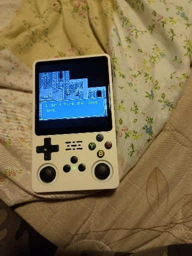 R36S Plus 64G Handheld Game Console 4.0-inch Screen Built-in 15000+ Games 3200mAh Portable Dual Hall Joystick Pocket Video Player Supports 30+ Emulators photo review