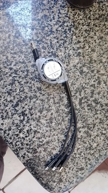 Cabo carregador 3 em 1retrátil 3A para Android/Universal Micro Type-C/Data 3 photo review