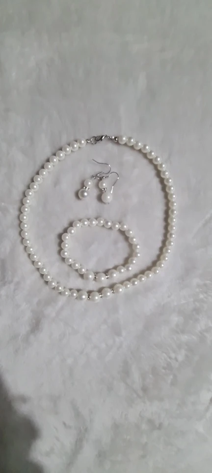 Simulated Pearls Jewelry Set photo review