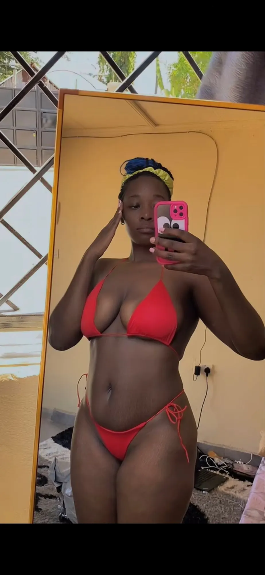 Sexy Women Bikini 2025 New Push-Up Bra Bikini Set Swimsuit For Women Solid Black Red Blue Beachwear Ladies Chest Pad Swimwear photo review