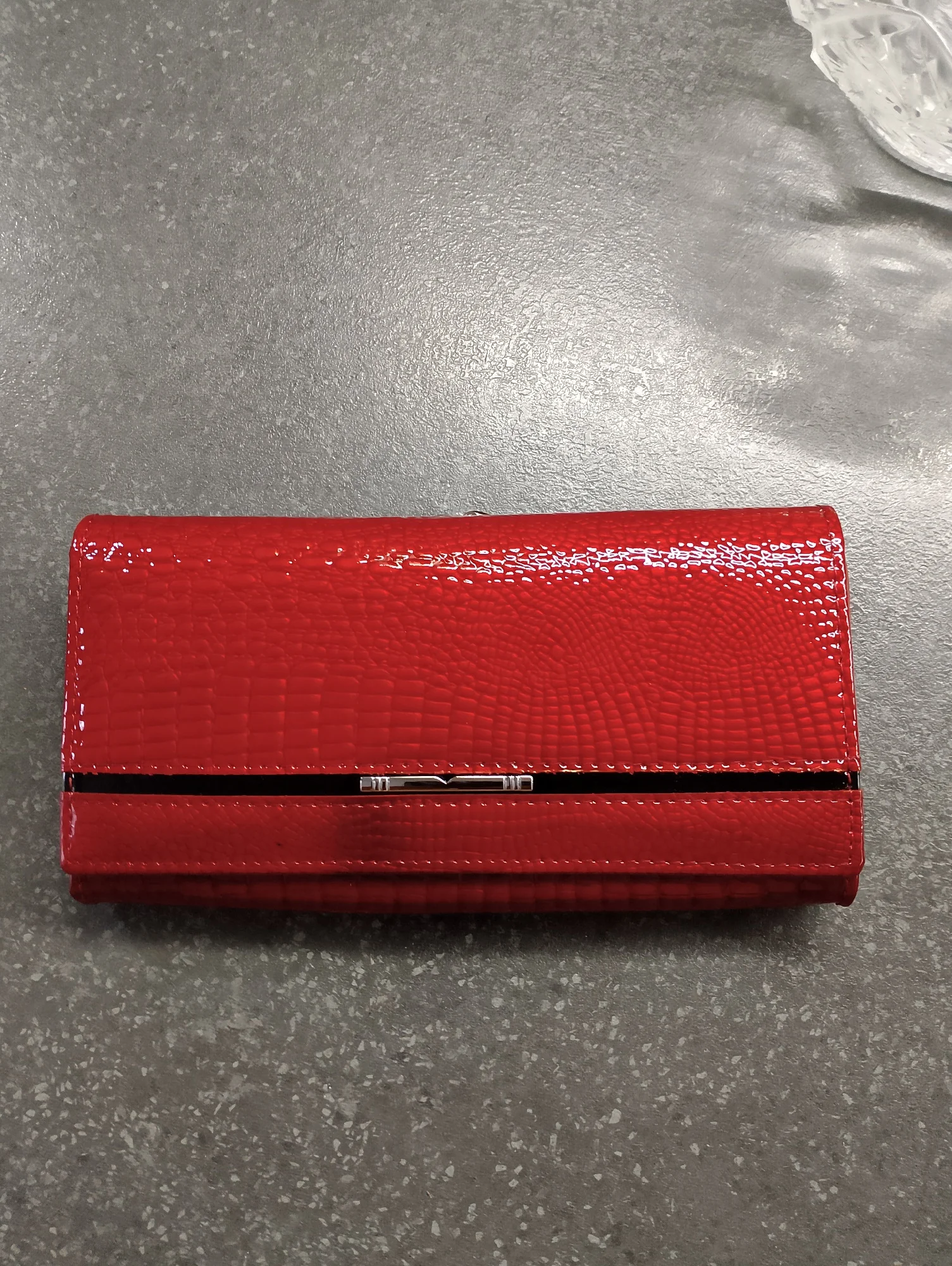 Genuine Leather Alligator Pattern Long Wallet photo review